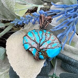 TURQUOISE PENDANT